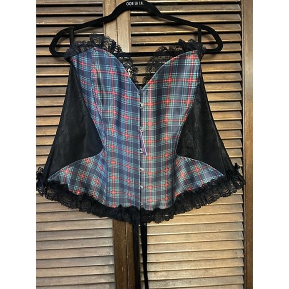 ADORE ME (Auburn Unlined Plus) (Size 3X) - Picture 2 of 14